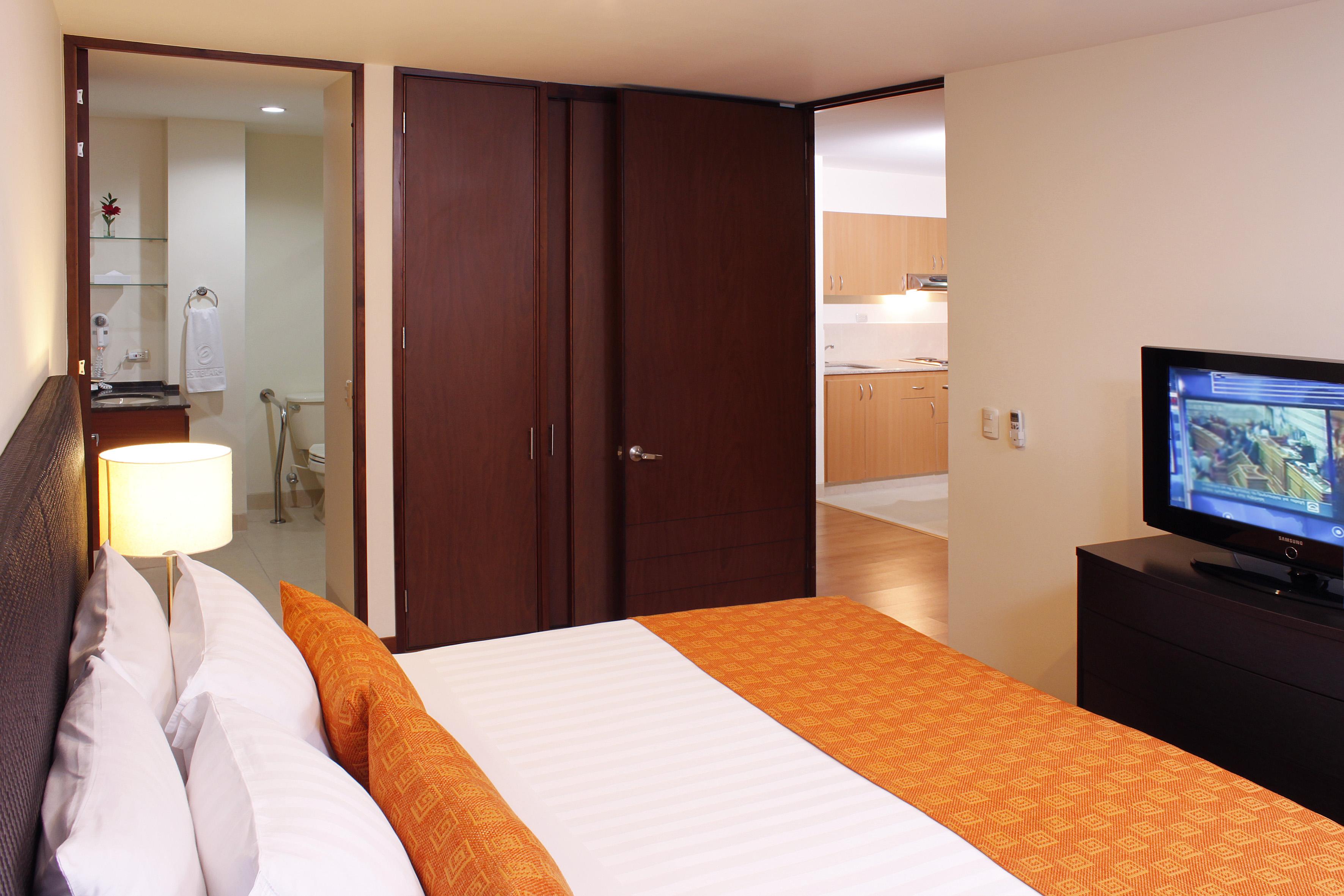 Estelar Medellin Apartaments Экстерьер фото